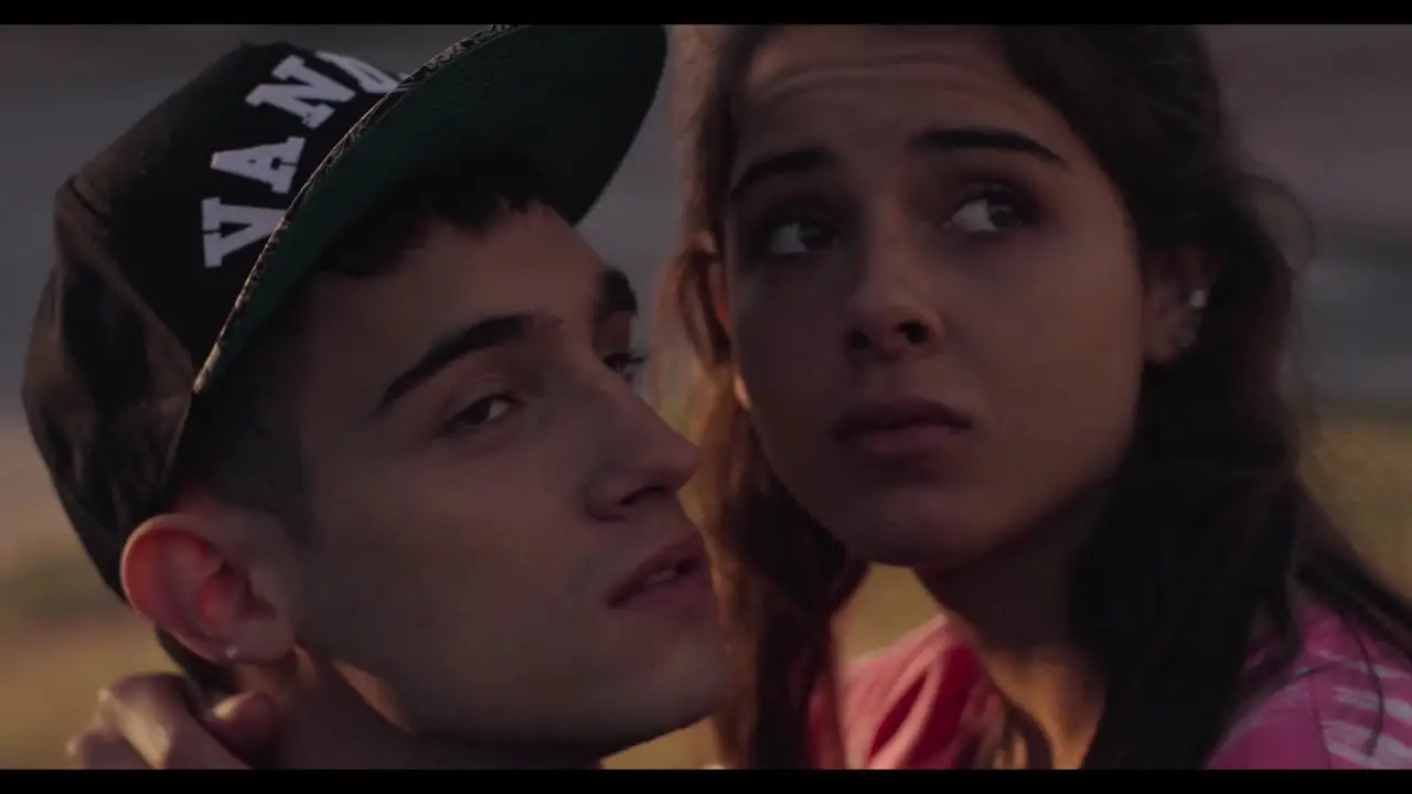 Las motitos — trailer
