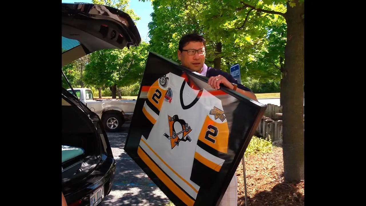 Hockey Dreams — trailer