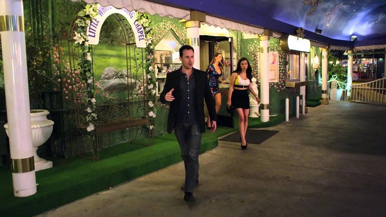 Bachelor Night — trailer