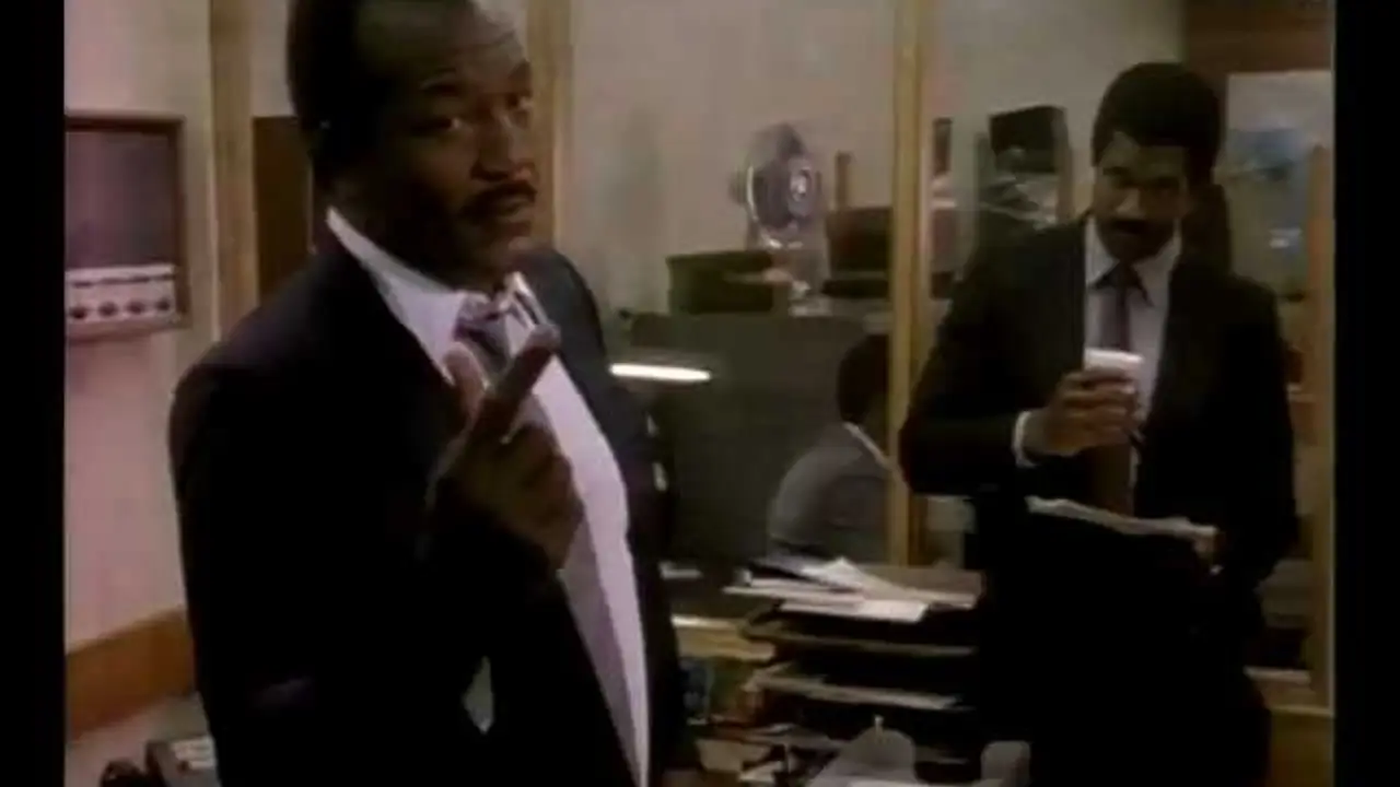 L.A. Heat — tráiler