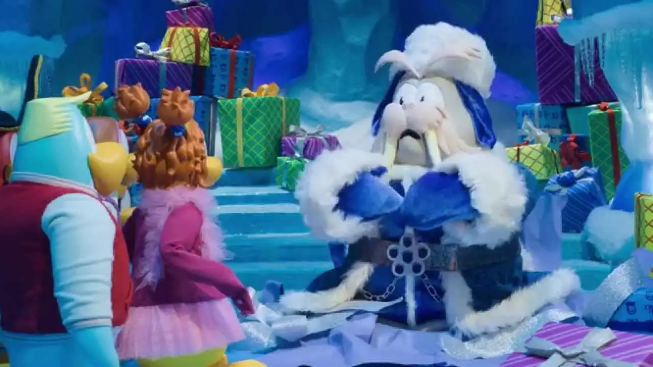 We Wish You a Merry Walrus — trailer