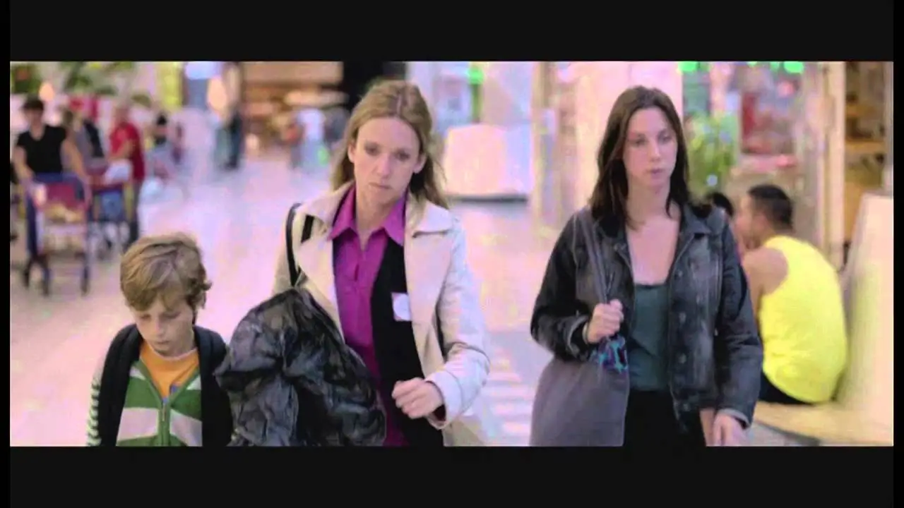 Just Before Losing Everything — trailer