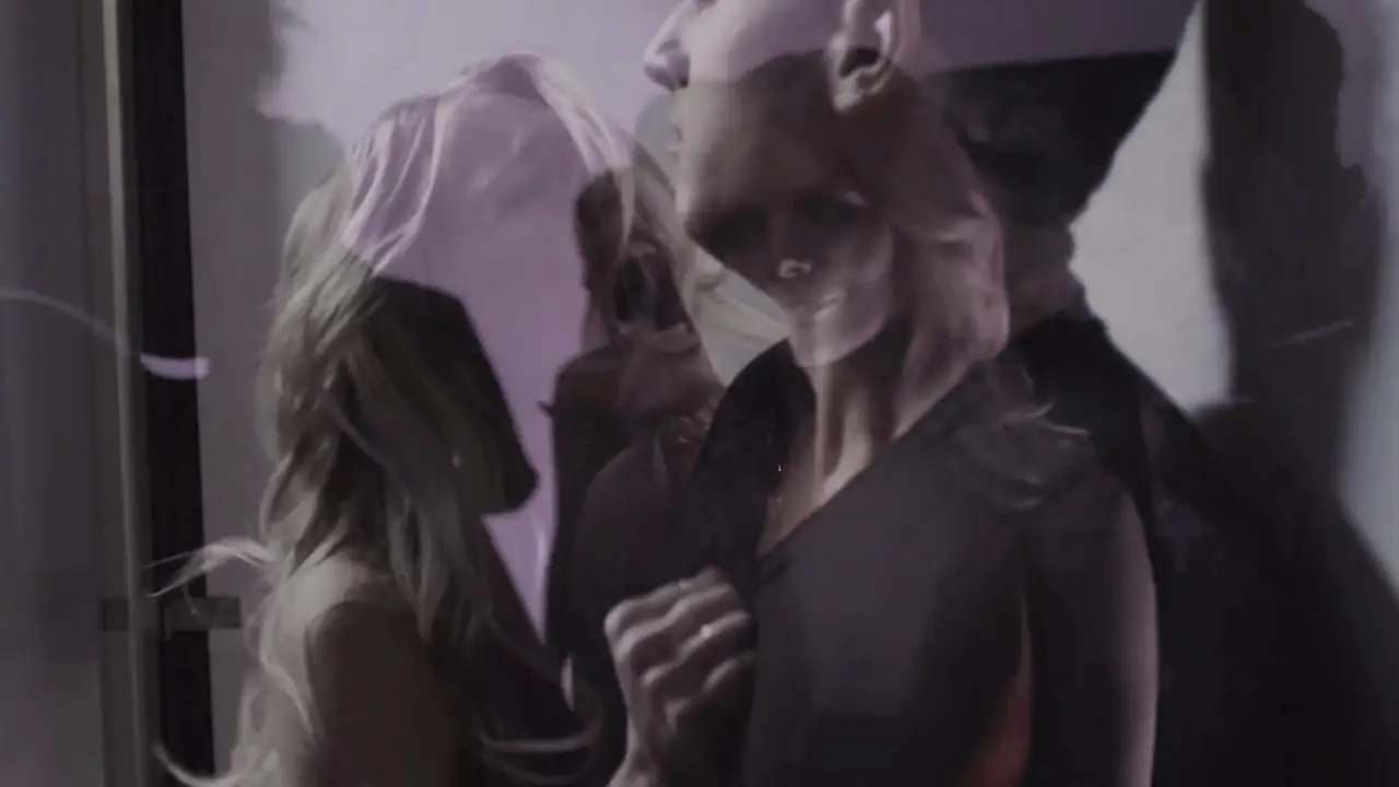 Attention — trailer