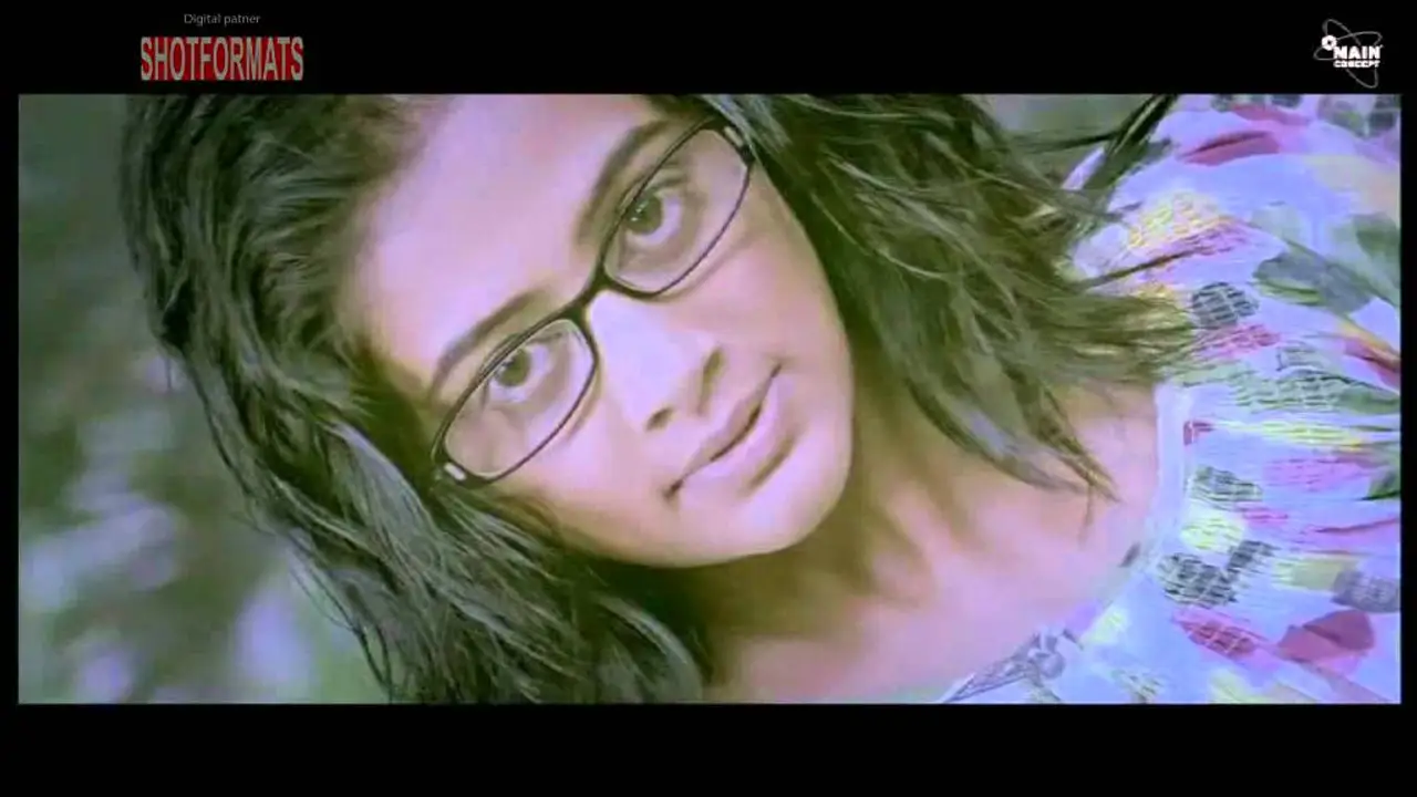 Chaarulatha — trailer