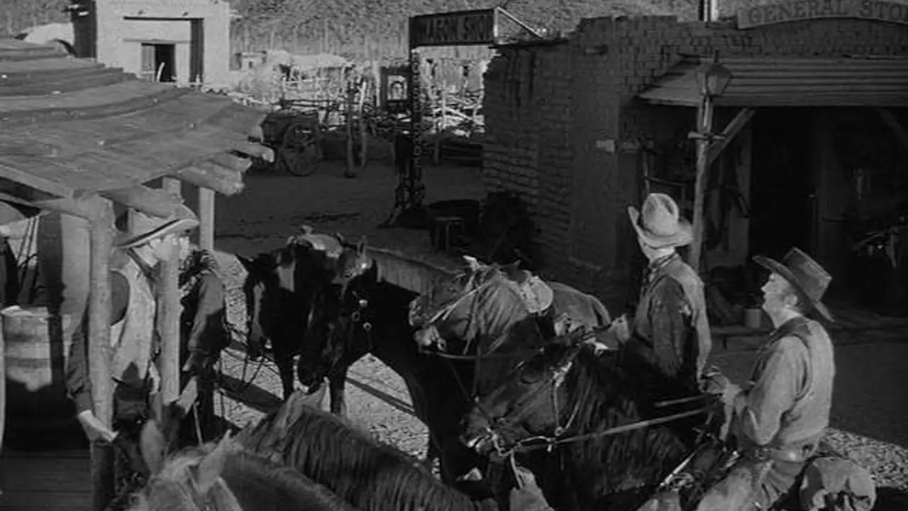 Tucson — trailer