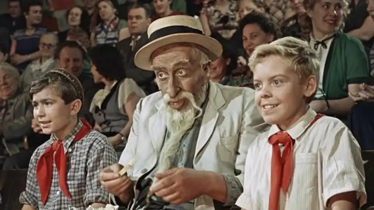 El Mago Jottabich — tráiler
