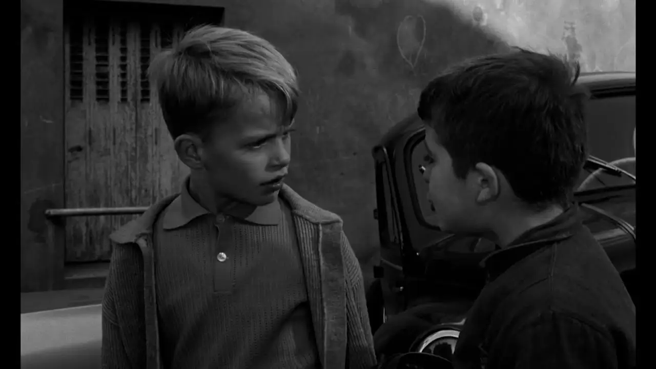 Un gosse de la butte — trailer