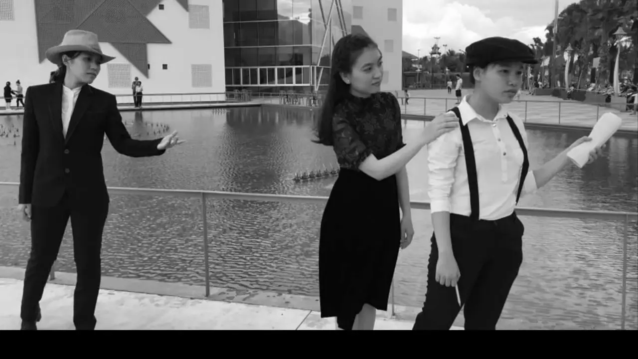 The Moon and Sixpence — trailer