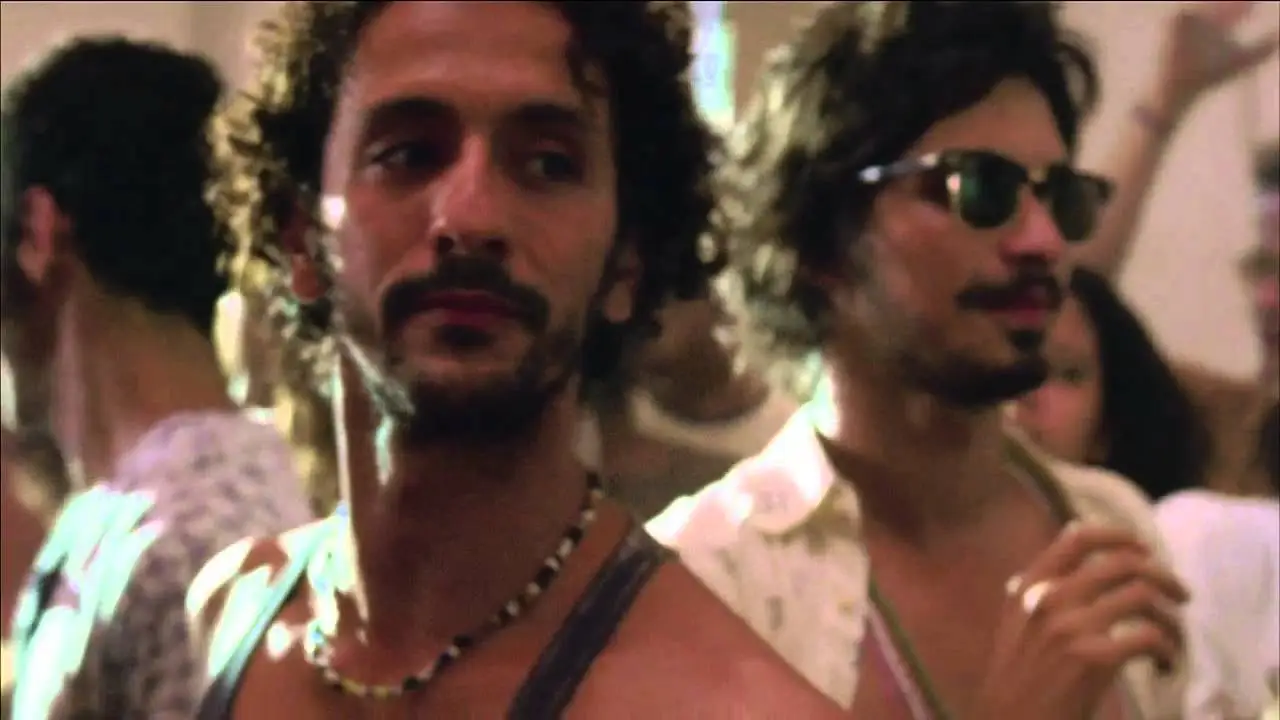 Tatuagem — trailer
