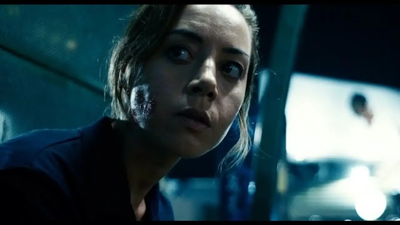 Emily la estafadora — tráiler