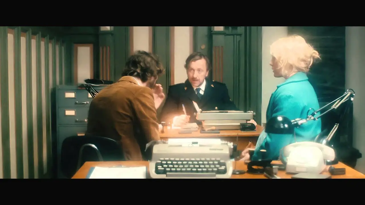 Mormor og de åtte ungene — trailer