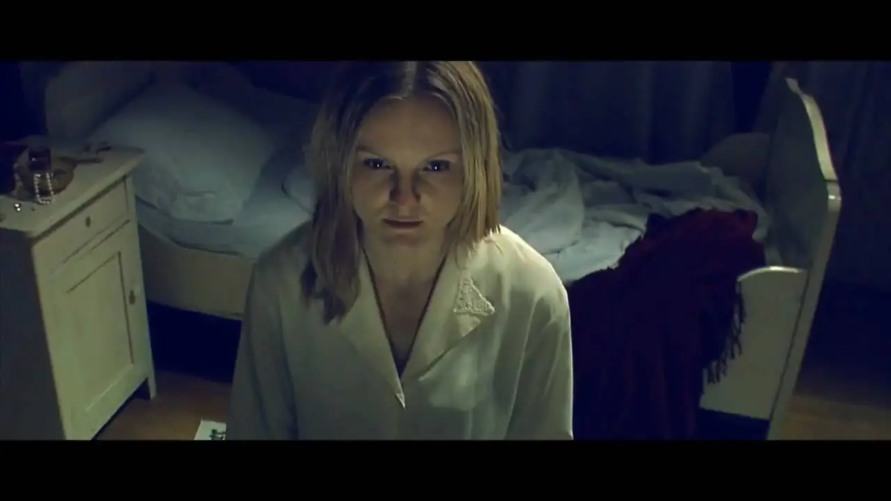 Das Zimmer im Spiegel — trailer