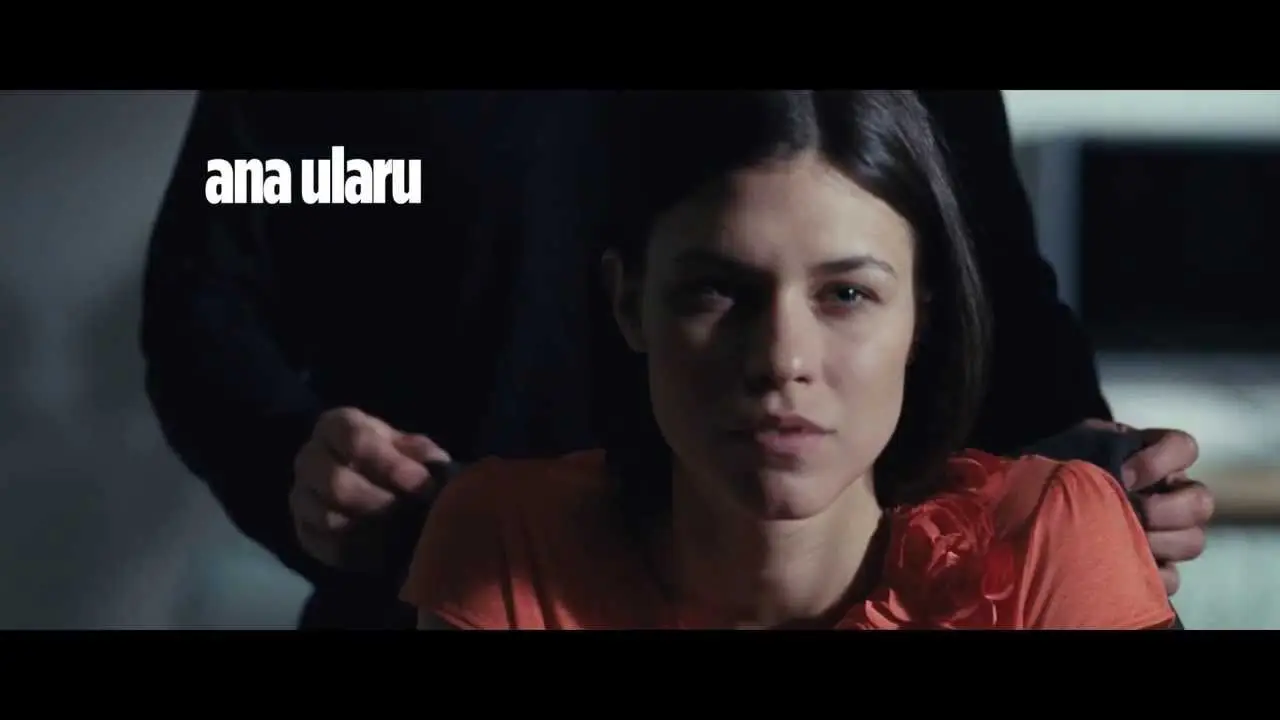 A Very Unsettled Summer — tráiler