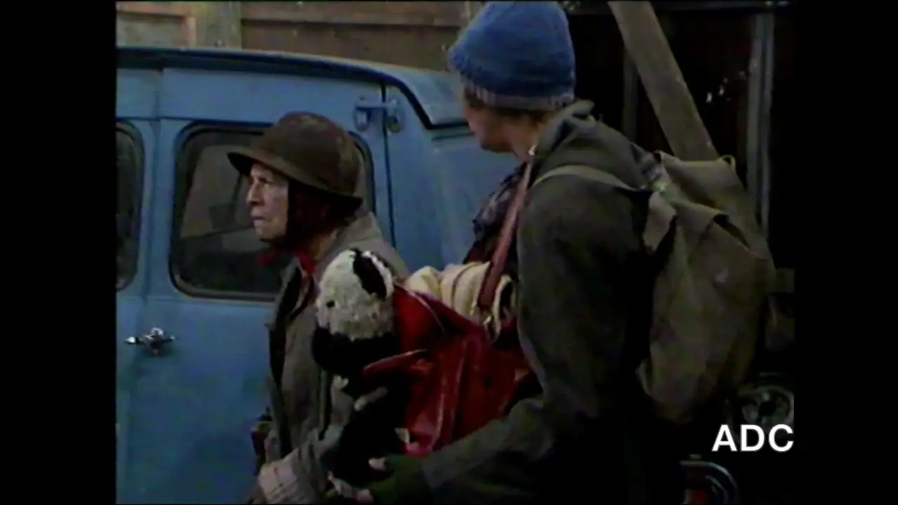 The Lady Is a Tramp — tráiler