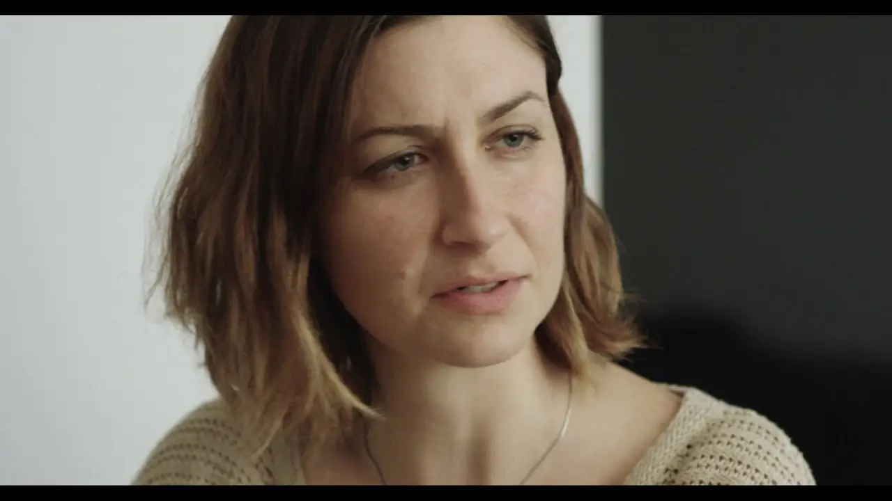 Laura Gets a Cat — trailer