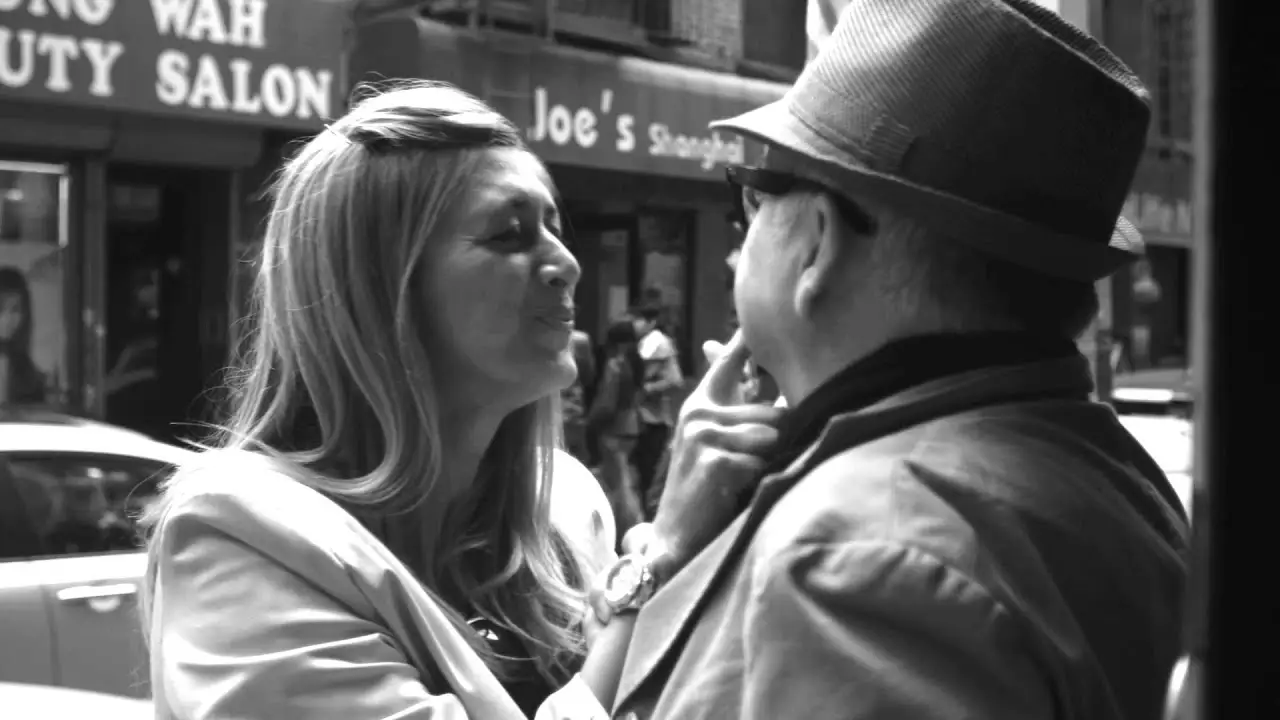 Amores Gatos — trailer