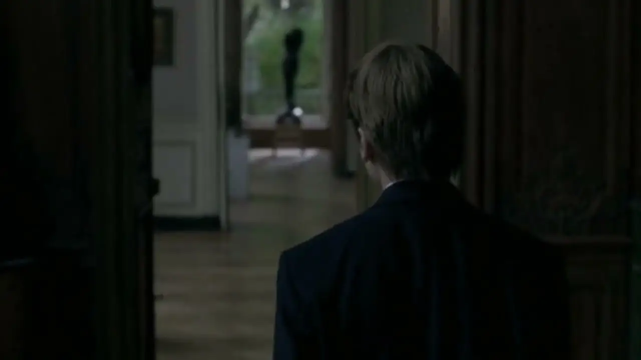 Captive — trailer