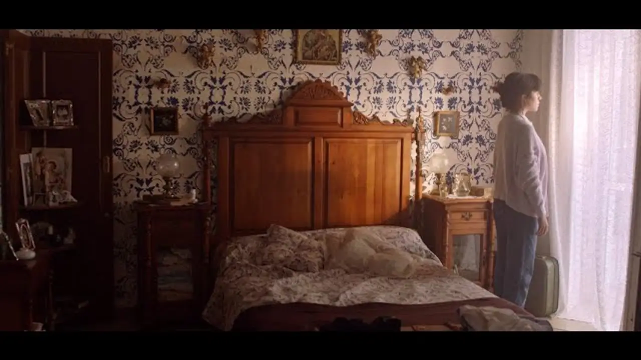 Sola — trailer