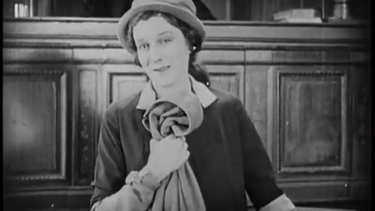 Sally, la hija del circo — tráiler