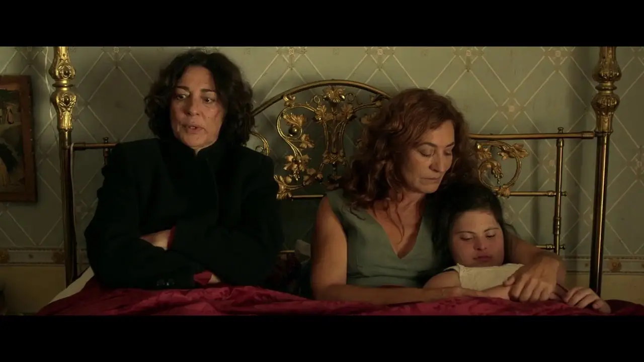 Todo mujer — trailer
