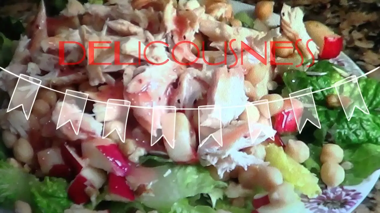 Deliciousness — tráiler