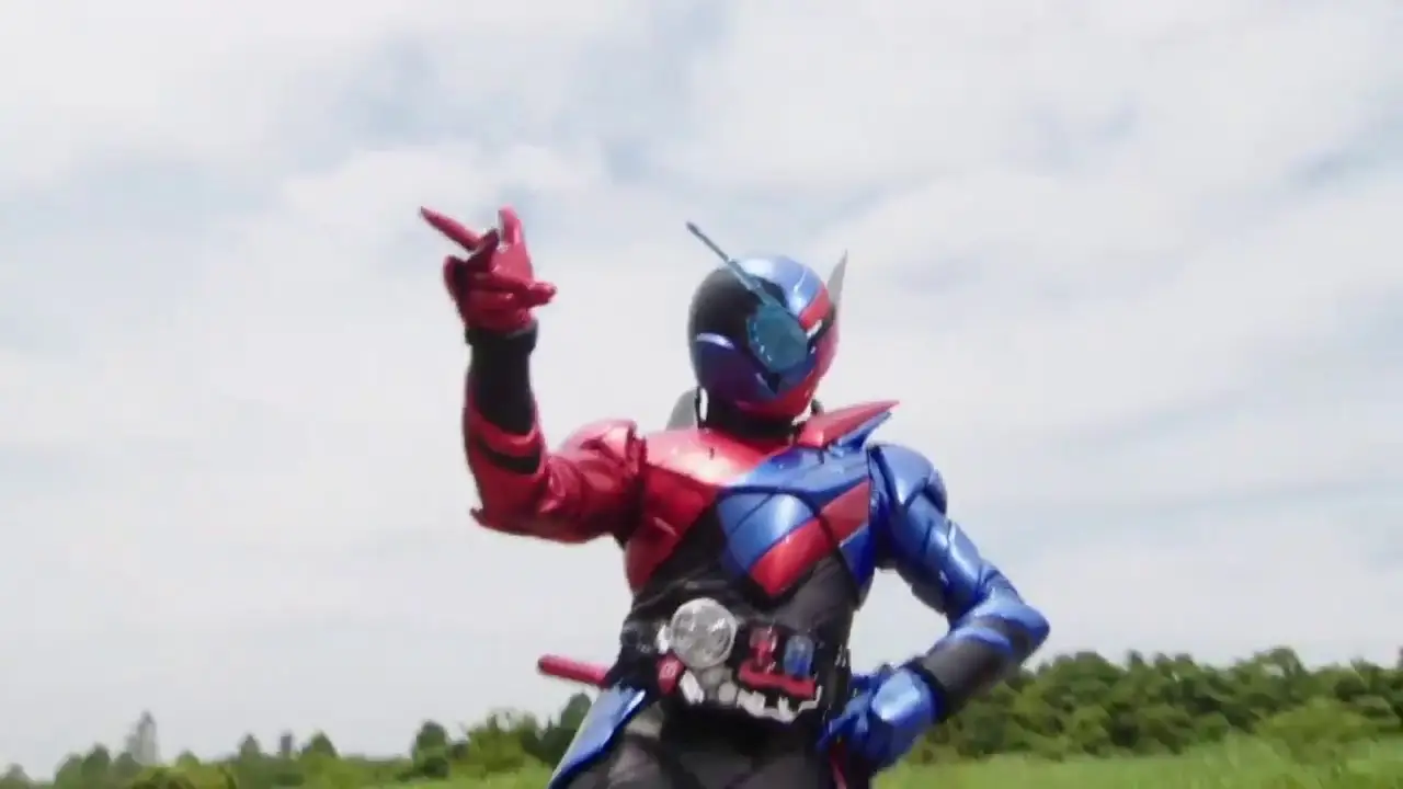 Kamen Rider Build — tráiler
