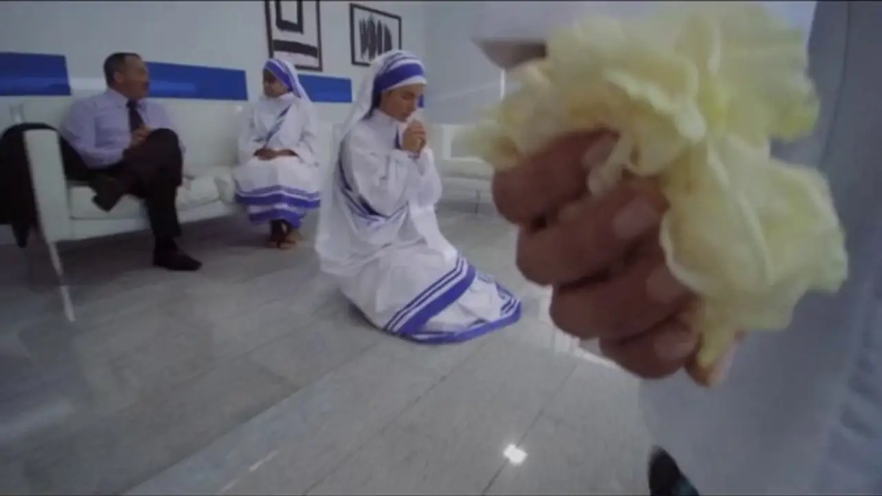 Teresa de Calcuta — tráiler