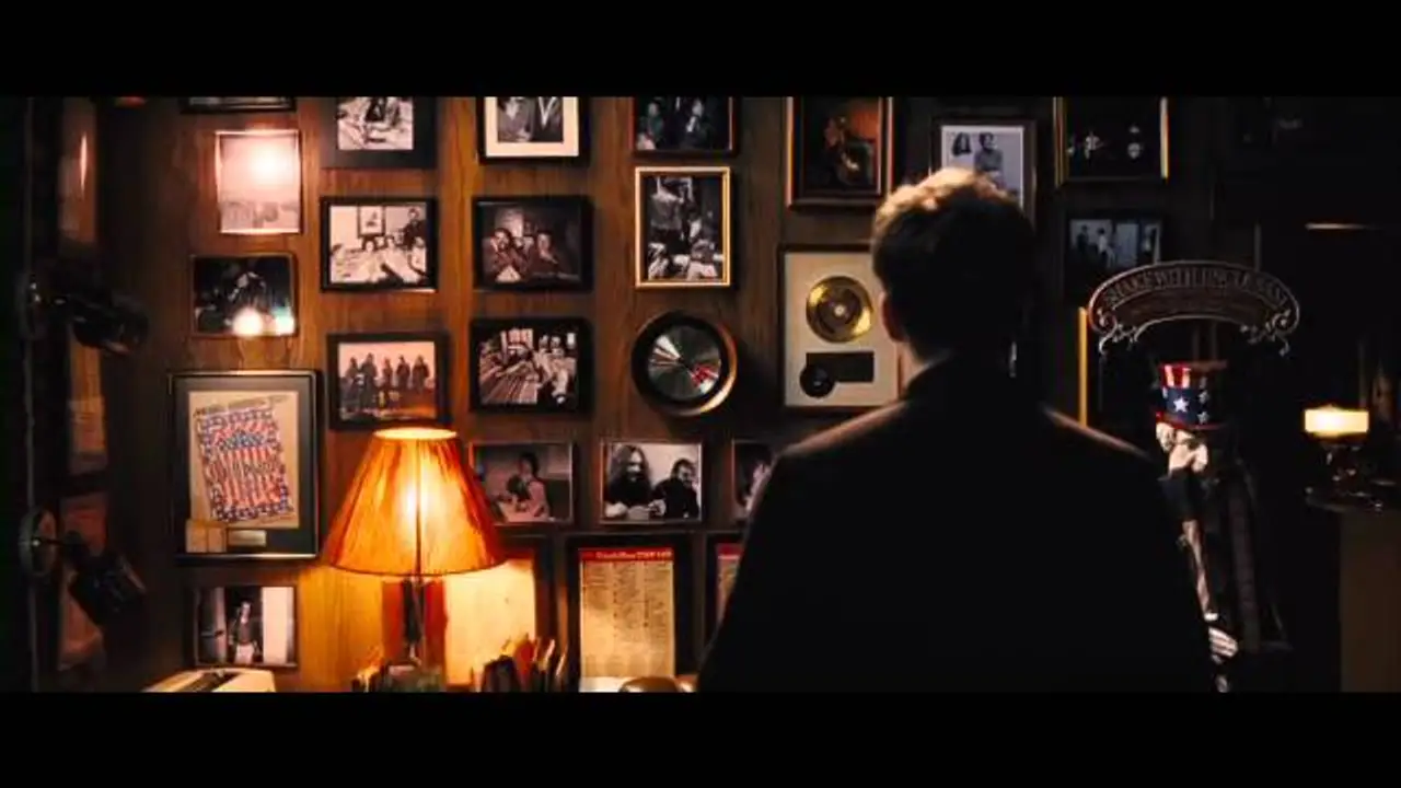 People Like Us — трейлер