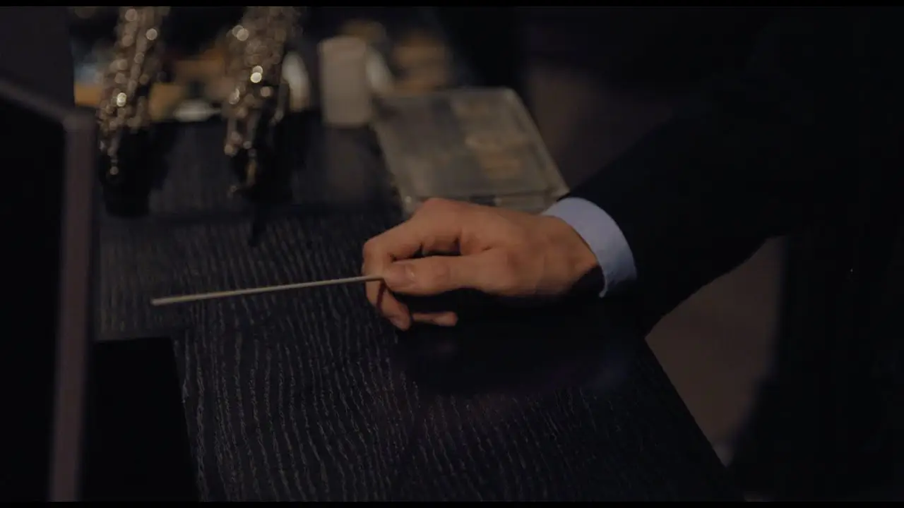 Conductivity — tráiler