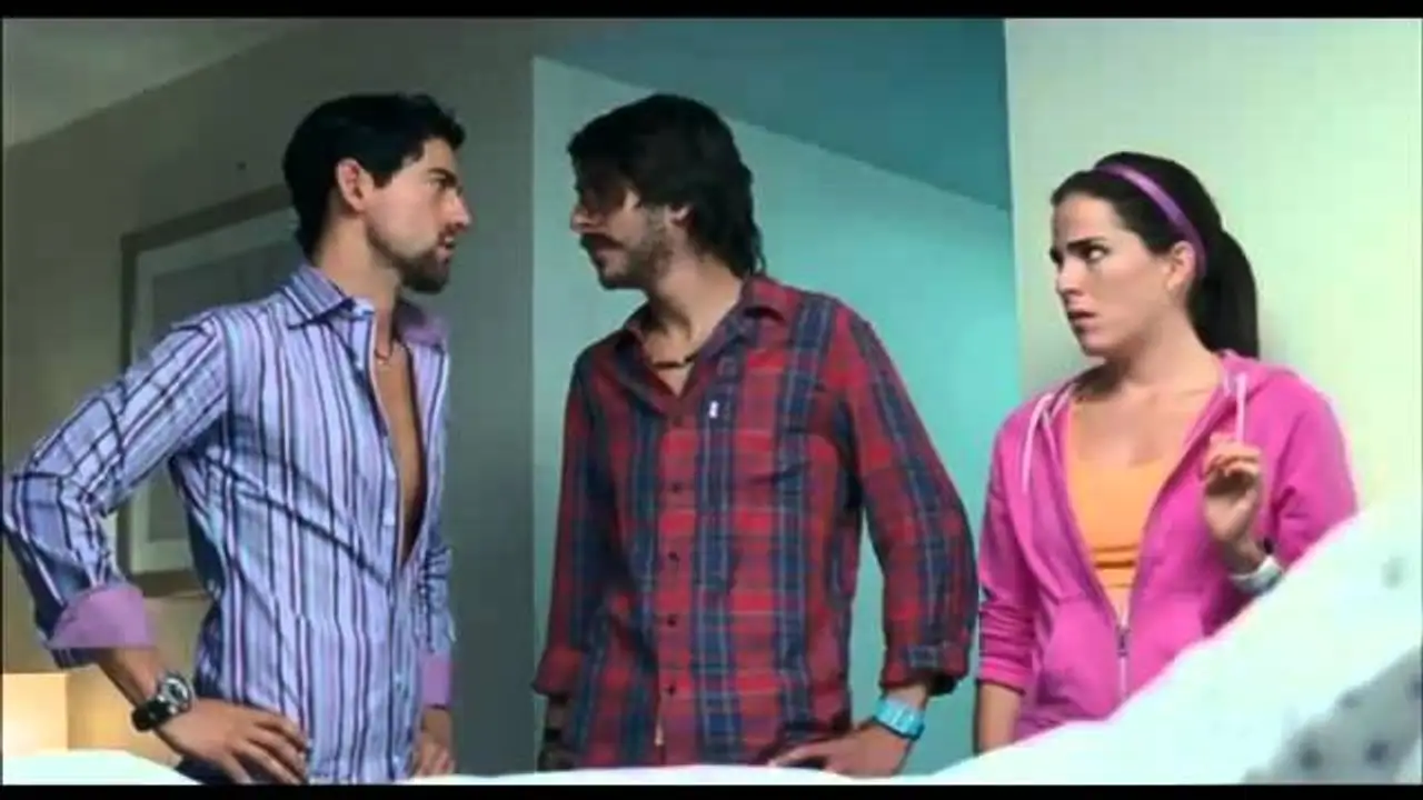 Nosotros los Nobles — trailer