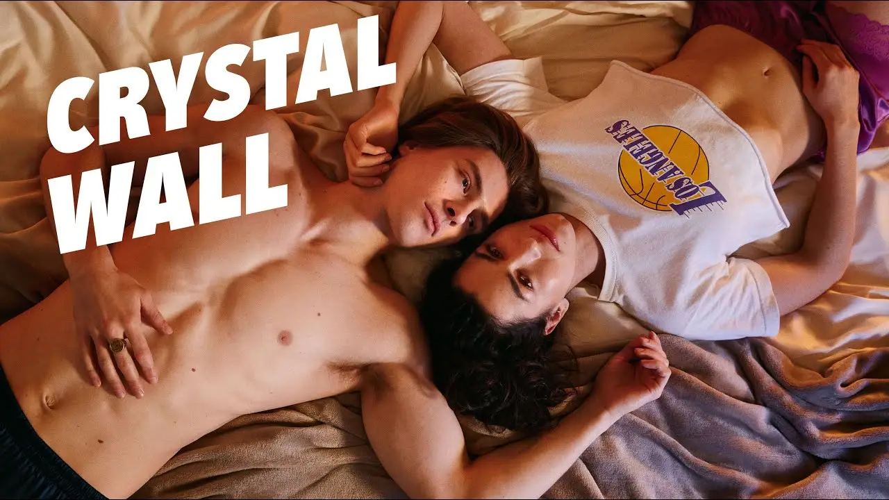 Crystal Wall — tráiler
