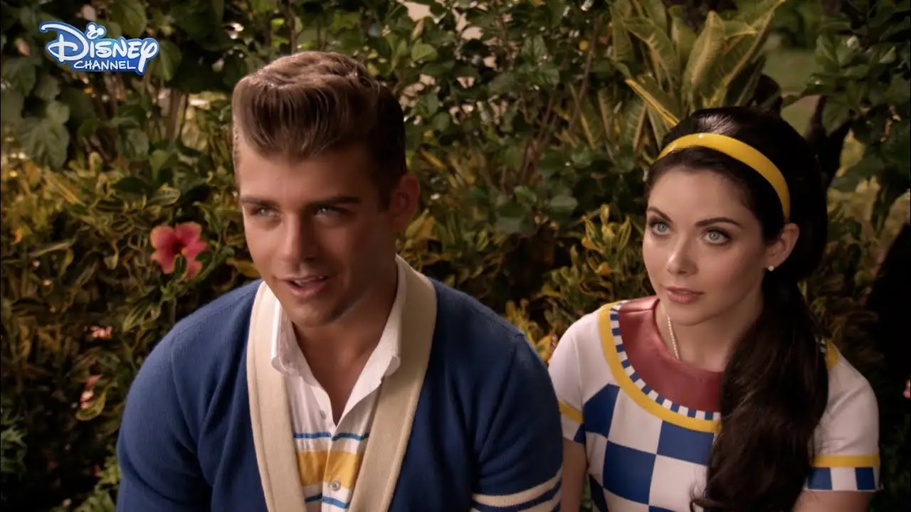 Teen Beach 2 — tráiler