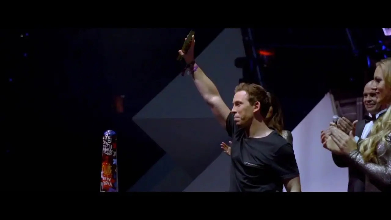 Living the Dream — трейлер