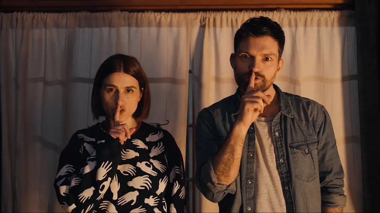 Scare Me — tráiler