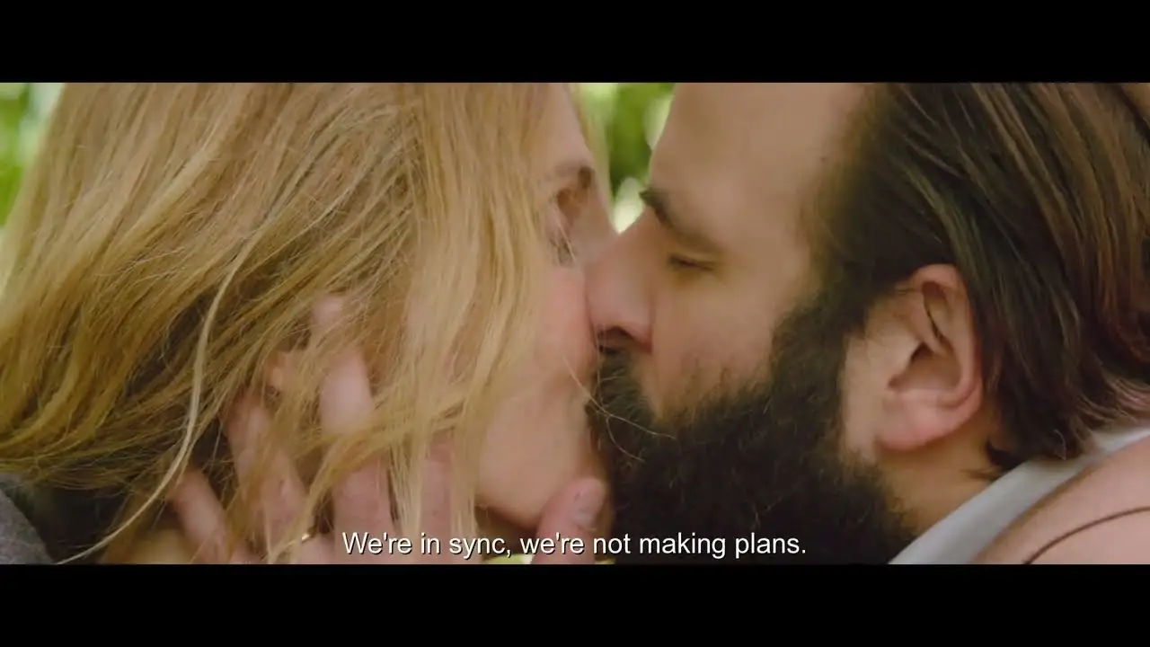 Crónica de un amor efímero — tráiler