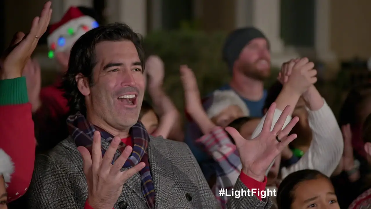 The Great Christmas Light Fight — tráiler