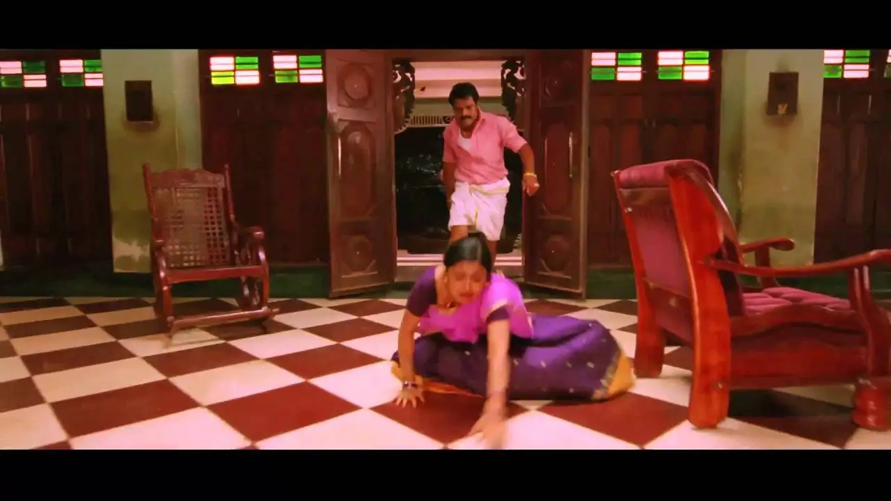 Kozhi Koovuthu — tráiler