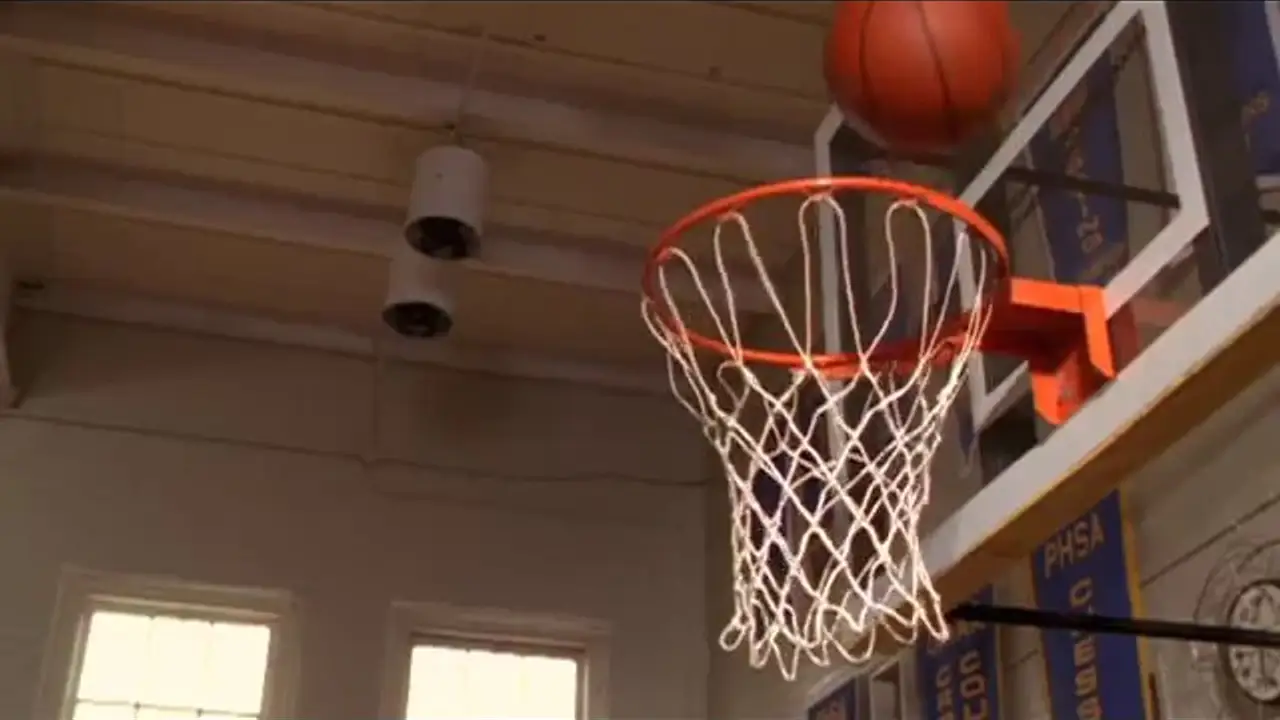 Full-Court Miracle — tráiler