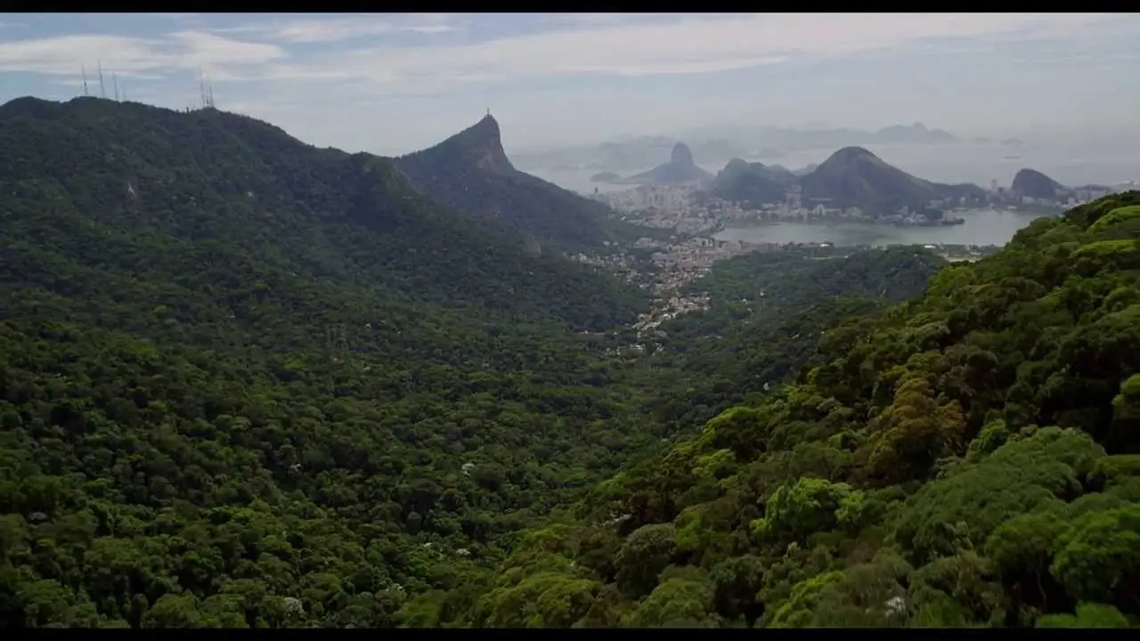 Amazonia — tráiler