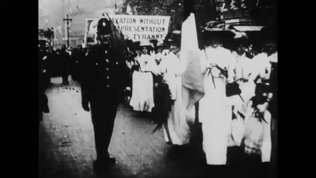 Story of Women — trailer