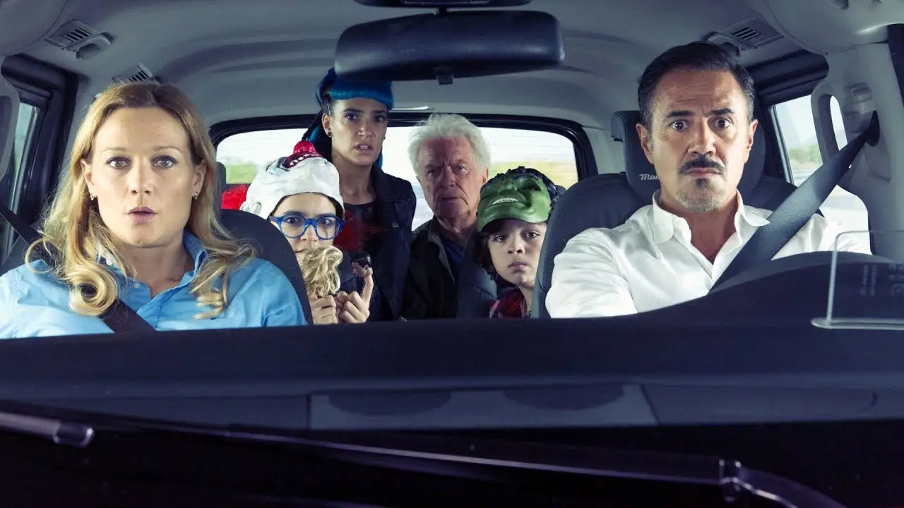 Fast Track: Competición ilegal — tráiler