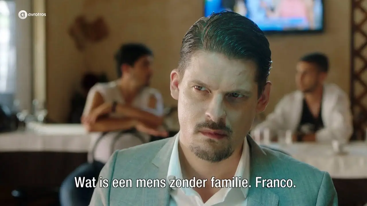 La famiglia — tráiler