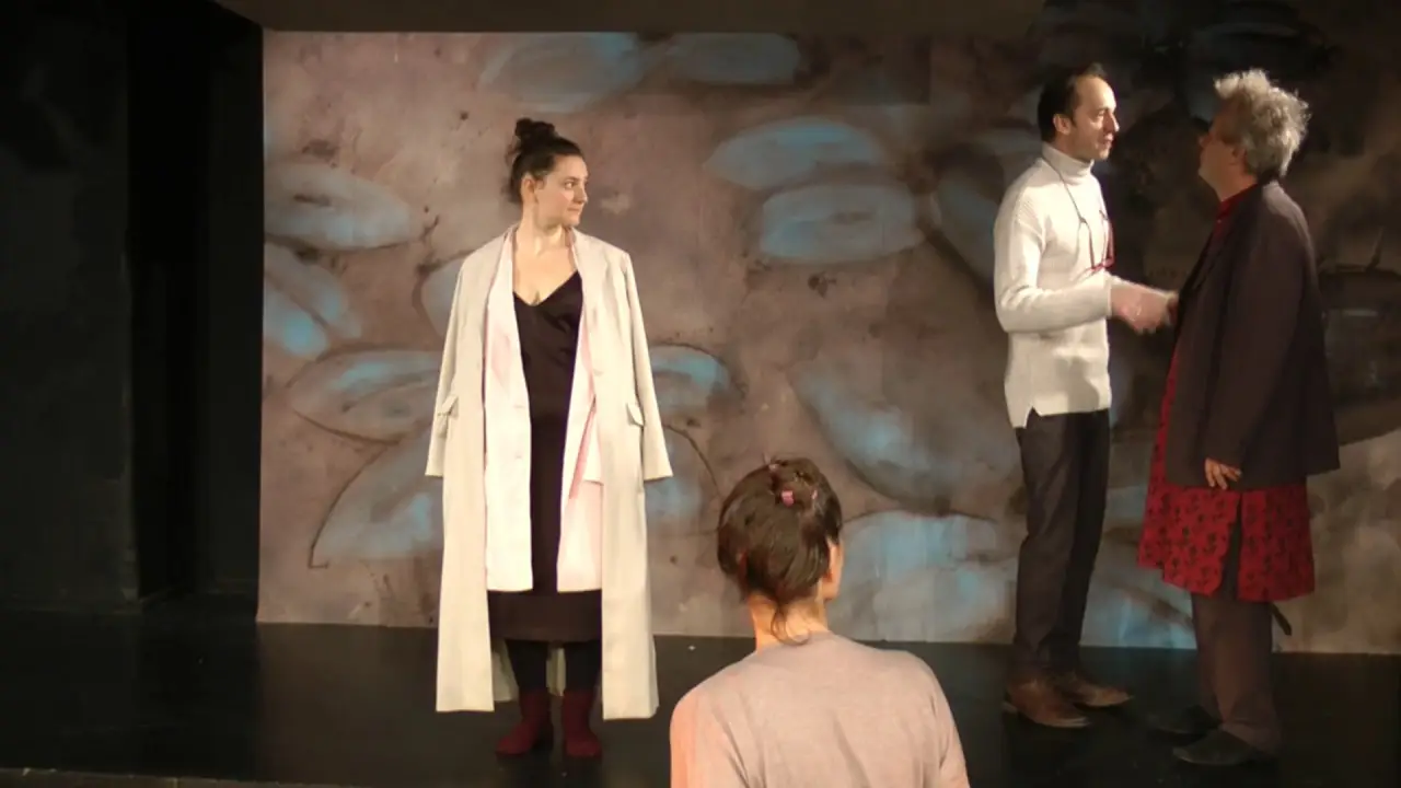 Hoftheater — trailer