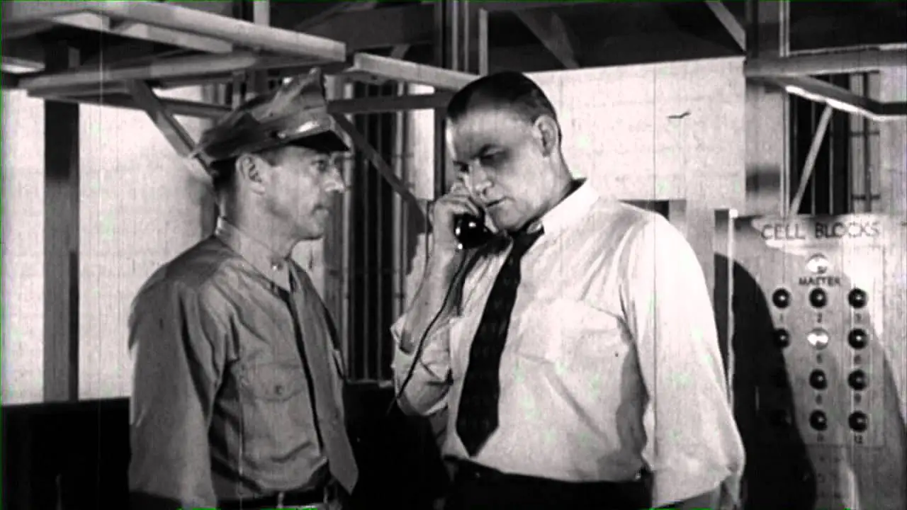 Riot in Cell Block 11 — tráiler