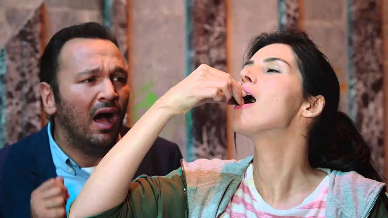 Hayat Öpücügü — трейлер