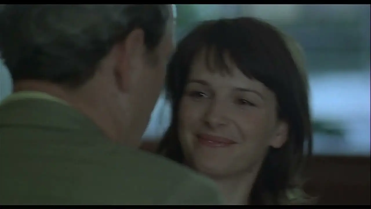 A Couch in New York — trailer