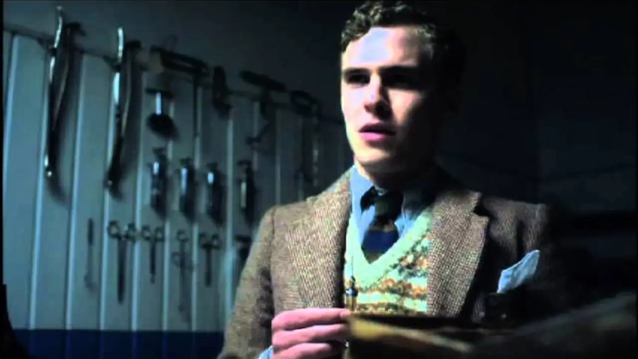 Young James Herriot — tráiler
