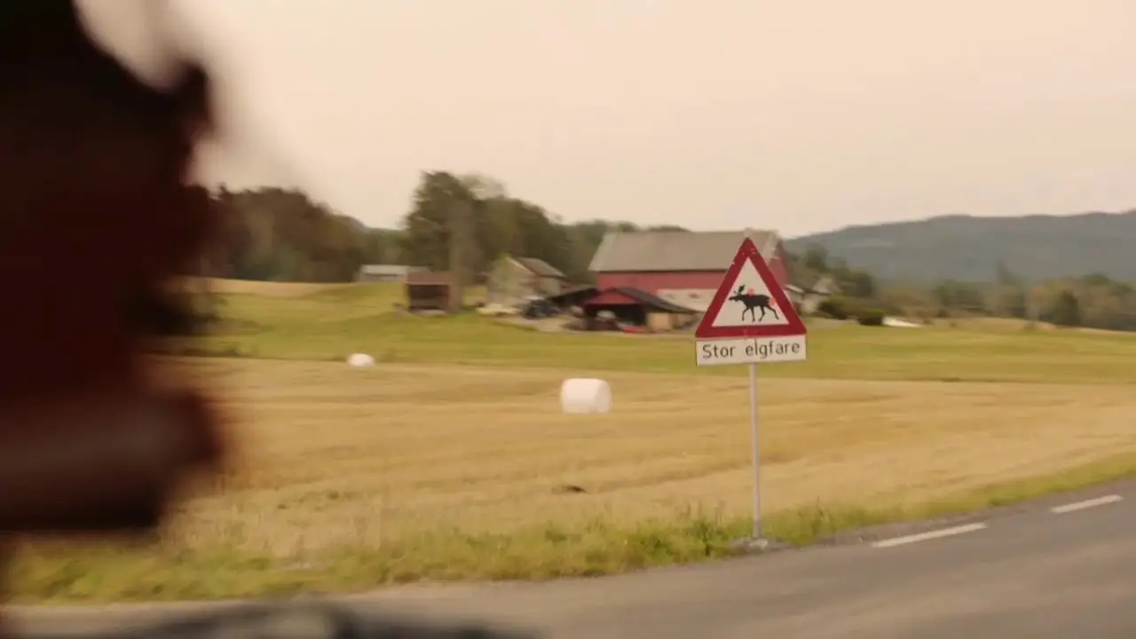 Rådebank — trailer