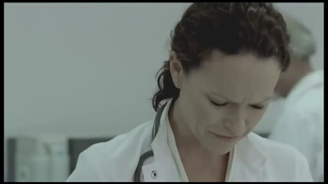 Flu Bird Horror — trailer