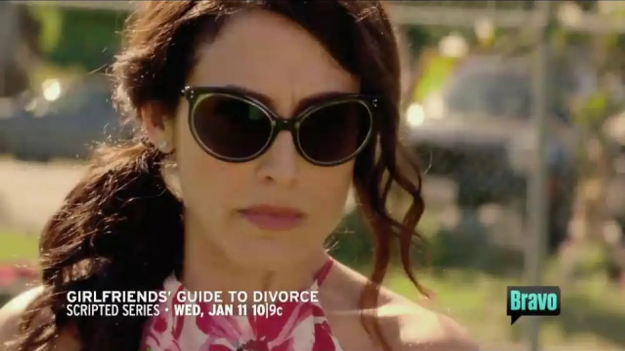 Girlfriends' Guide to Ever After — tráiler